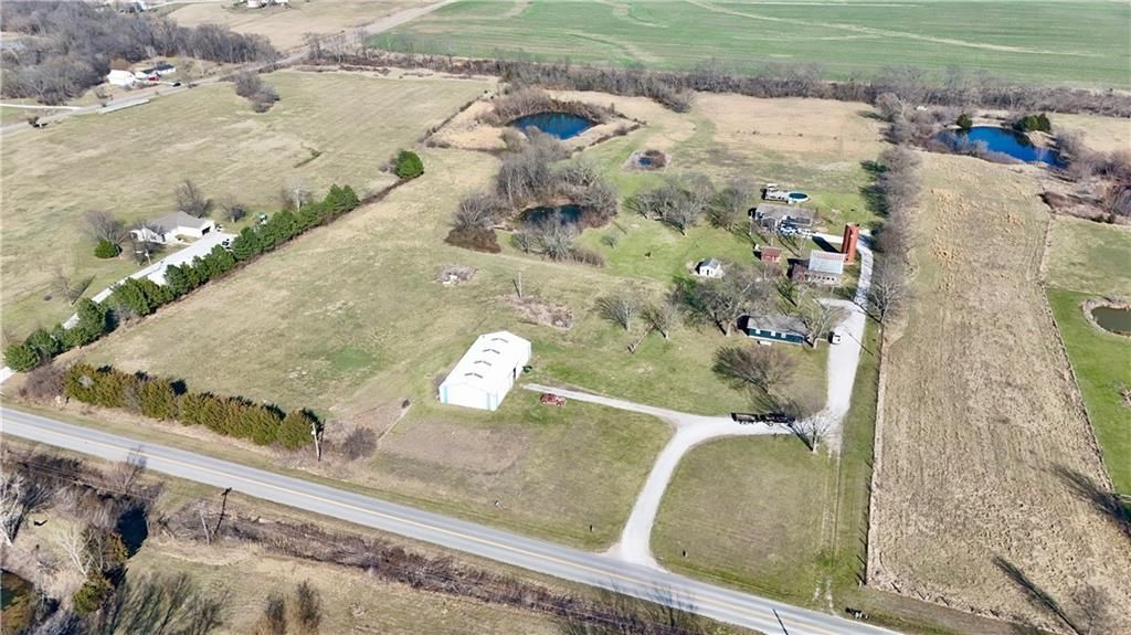 14769 NE State Route E Highway, Adrian, MO 64720