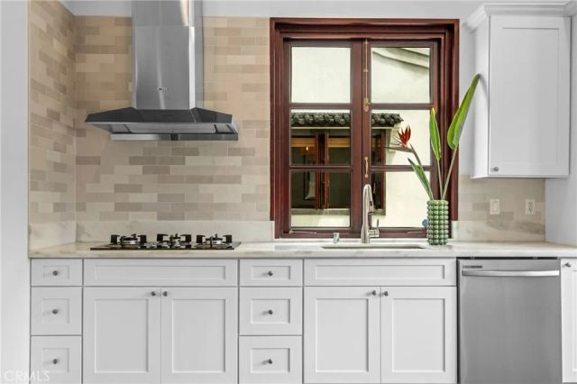 11 Deodar Lane, Bradbury, CA 91008