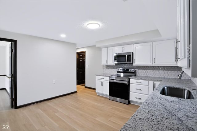 803 Park Road, Anderson, IN 46011