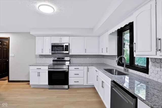 803 Park Road, Anderson, IN 46011