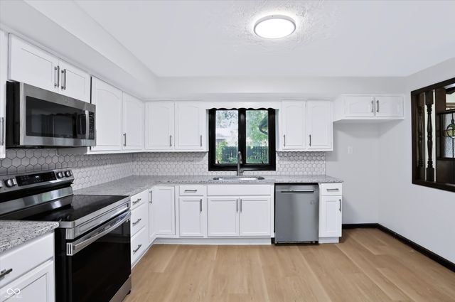 803 Park Road, Anderson, IN 46011
