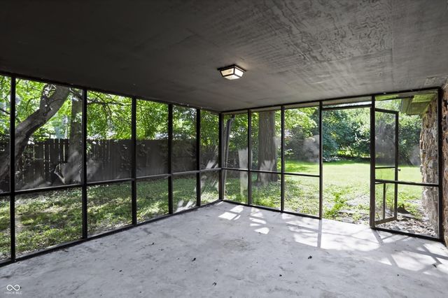 803 Park Road, Anderson, IN 46011