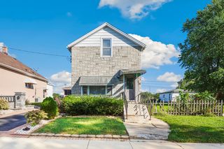 331 E 22nd Street, Chicago Heights, IL 60411