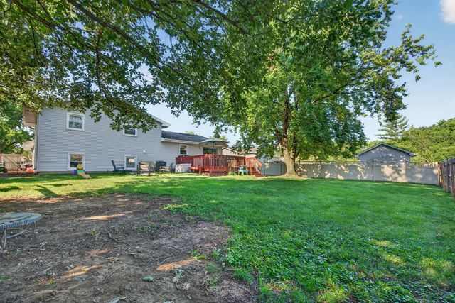 24334 S Valley Drive, Channahon, IL 60410