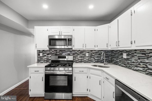 407 MASON RUN, Pine Hill, NJ 08021