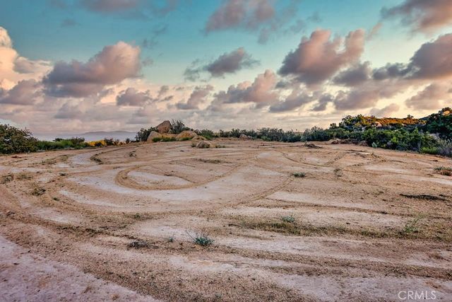 42050 Avenida Escala, Murrieta, CA 92562