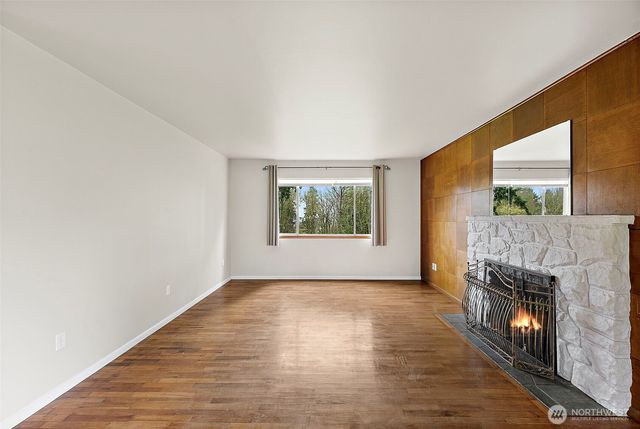 1105 21st Street SW, Puyallup, WA 98371