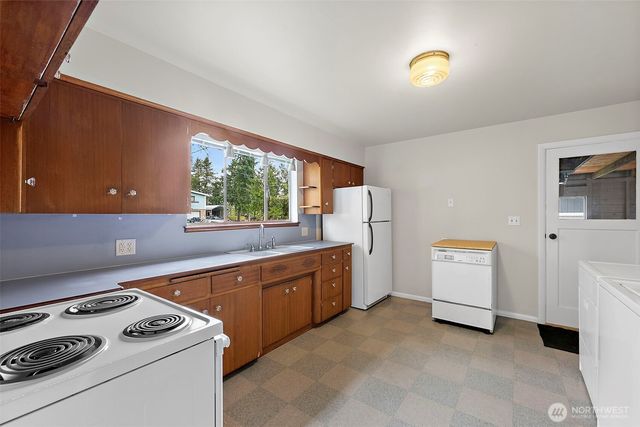 1105 21st Street SW, Puyallup, WA 98371