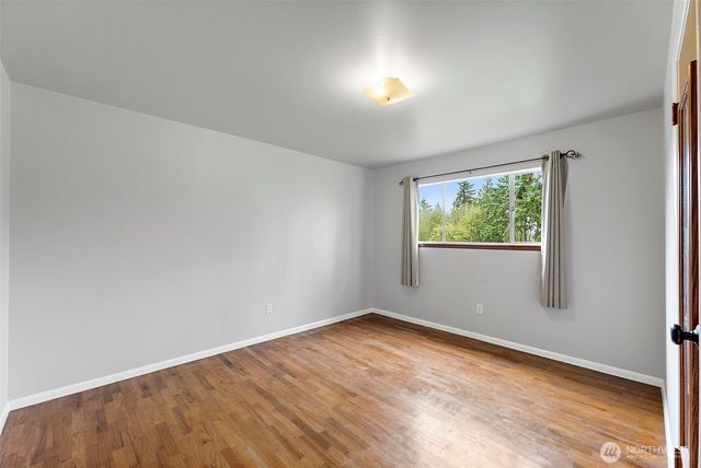 1105 21st Street SW, Puyallup, WA 98371