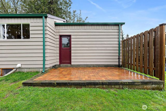 1105 21st Street SW, Puyallup, WA 98371