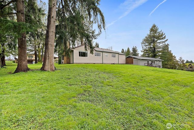 1105 21st Street SW, Puyallup, WA 98371