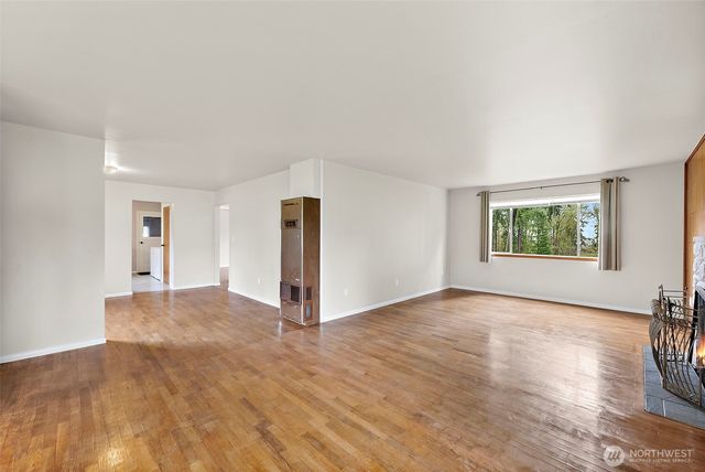 1105 21st Street SW, Puyallup, WA 98371