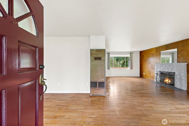 1105 21st Street SW, Puyallup, WA 98371