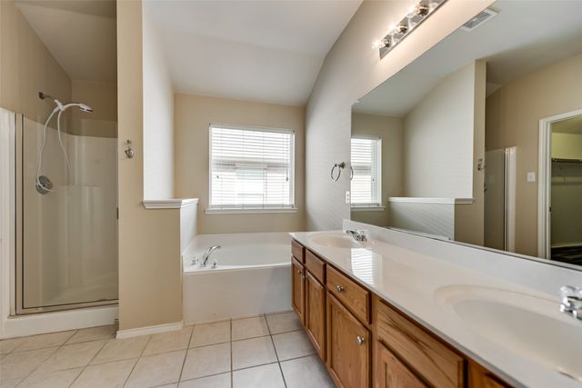 320 Tripp Trail, Denton, TX 76207