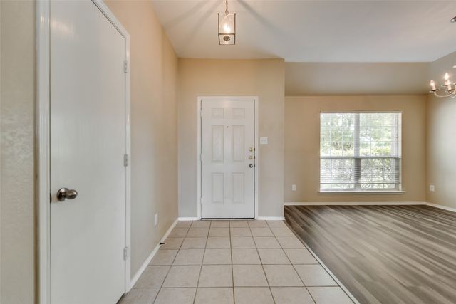 320 Tripp Trail, Denton, TX 76207