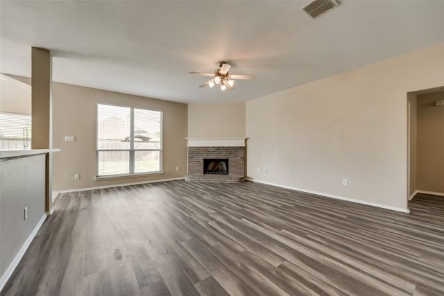 320 Tripp Trail, Denton, TX 76207
