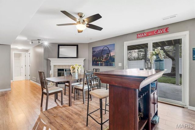 961 Weatherstone Drive, St Charles, MO 63304