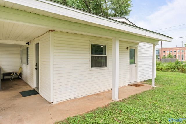 111 Whitney Avenue NE, Huntsville, AL 35811
