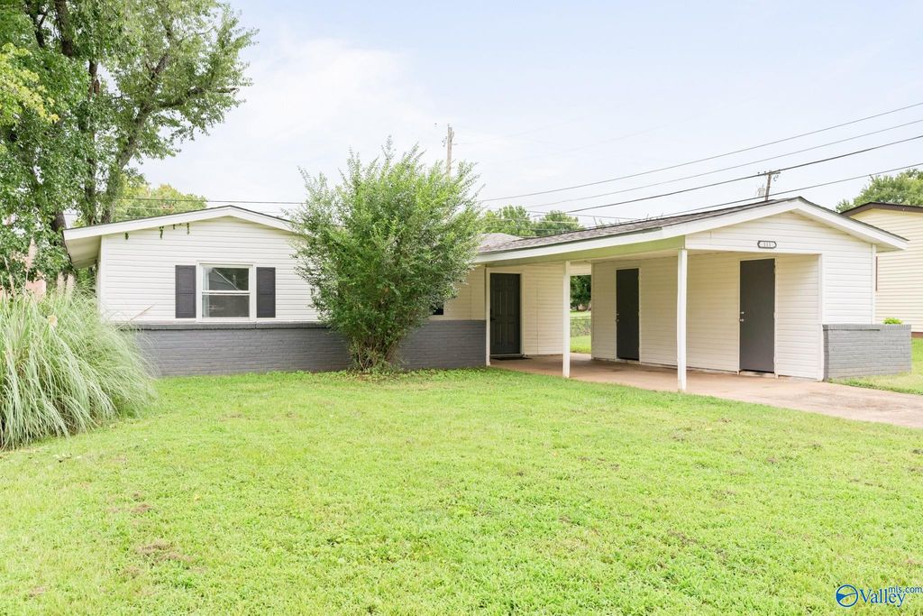 111 Whitney Avenue NE, Huntsville, AL 35811