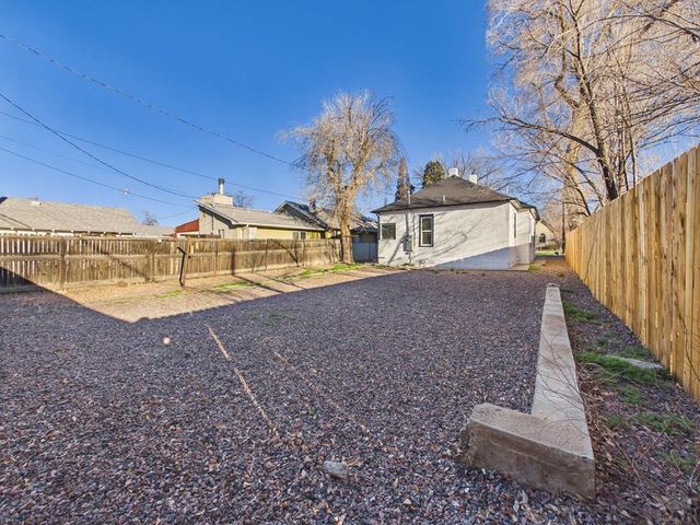 812 E 6th St, Pueblo, CO 81001