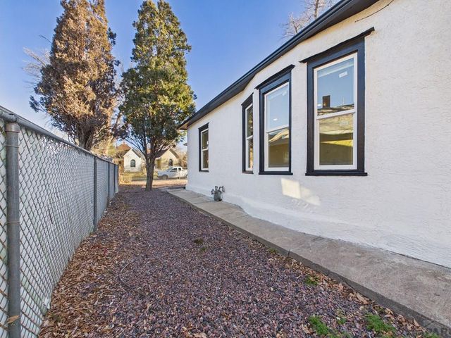 812 E 6th St, Pueblo, CO 81001