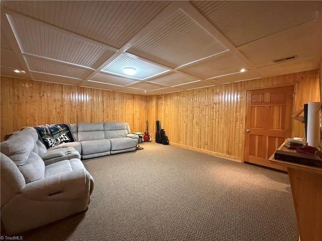 1915 S Union Grove Road, Lexington, NC 27295