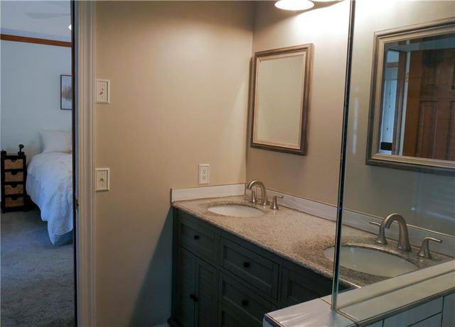 1105 Secret Cove Drive, Sugar Hill, GA 30518