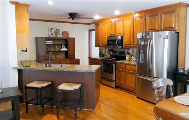 1105 Secret Cove Drive, Sugar Hill, GA 30518