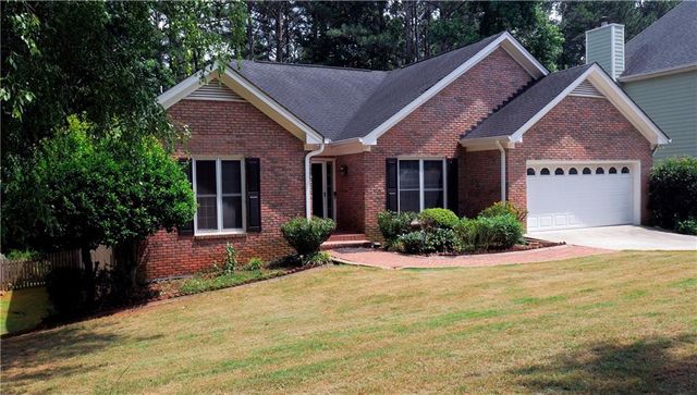1105 Secret Cove Drive, Sugar Hill, GA 30518