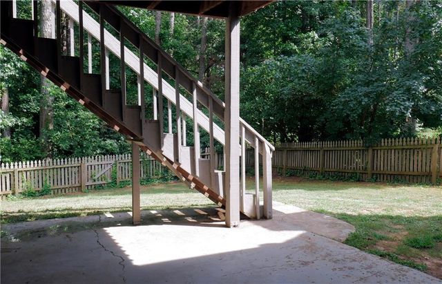 1105 Secret Cove Drive, Sugar Hill, GA 30518