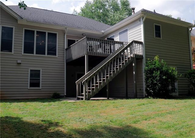 1105 Secret Cove Drive, Sugar Hill, GA 30518