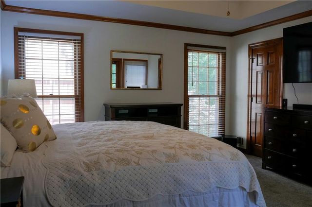 1105 Secret Cove Drive, Sugar Hill, GA 30518