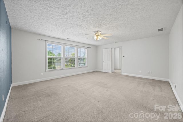3990 Long Leaf Court, Concord, NC 28025