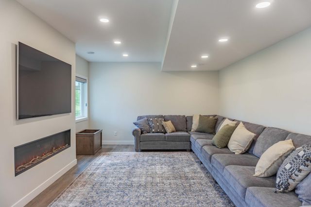 1206 Crosswinds Way, Waconia, MN 55387