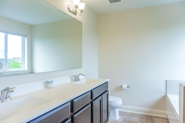 1206 Crosswinds Way, Waconia, MN 55387