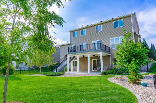 1206 Crosswinds Way, Waconia, MN 55387