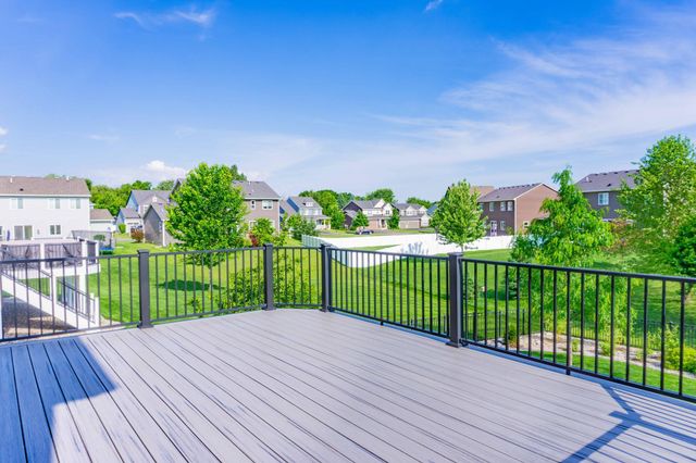 1206 Crosswinds Way, Waconia, MN 55387