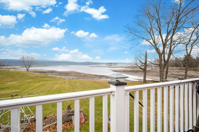 121 Friendship Drive, Broadalbin, NY 12025