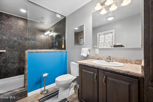 121 Friendship Drive, Broadalbin, NY 12025