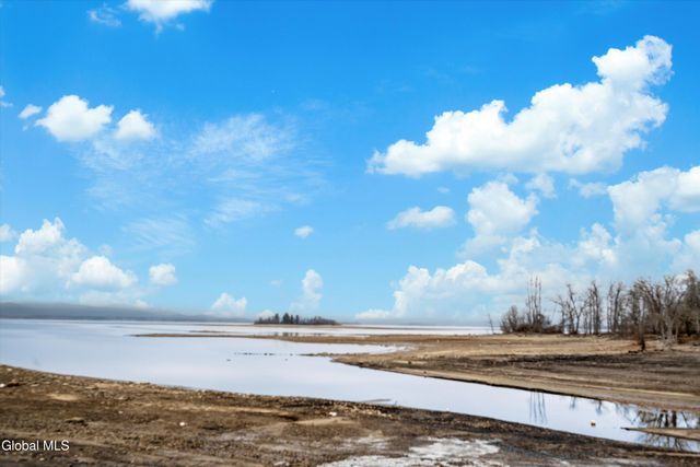 121 Friendship Drive, Broadalbin, NY 12025