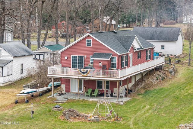 121 Friendship Drive, Broadalbin, NY 12025