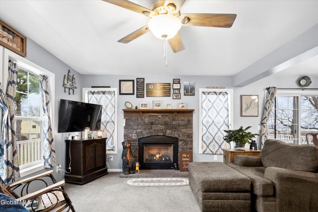 121 Friendship Drive, Broadalbin, NY 12025