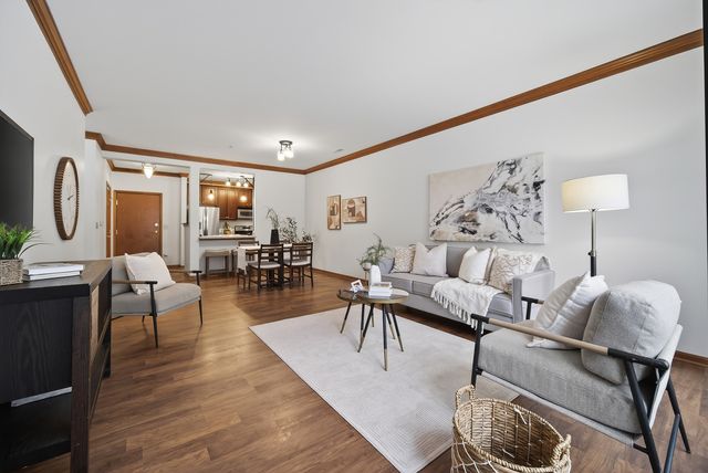 10 Ford Street 103, Geneva, IL 60134