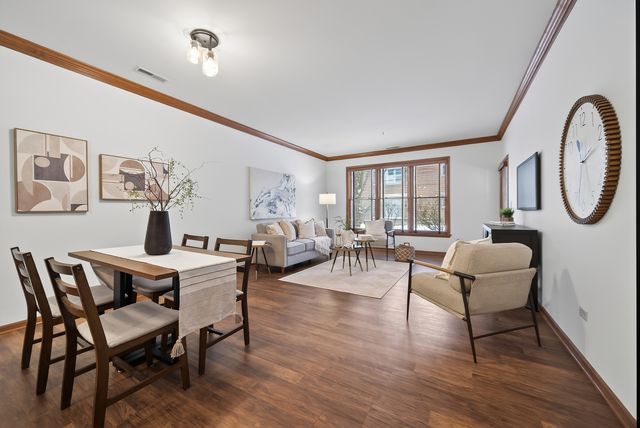 10 Ford Street 103, Geneva, IL 60134