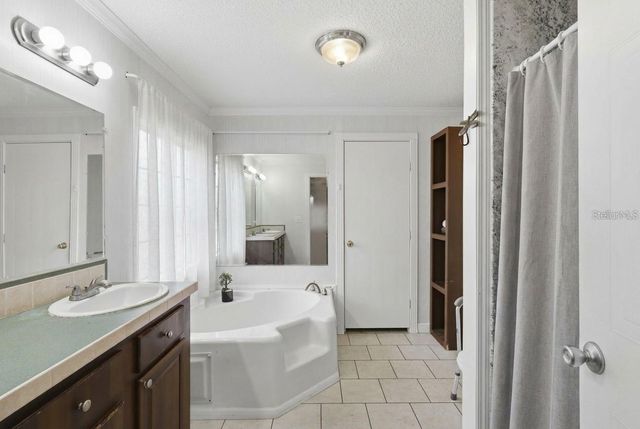 8798 SW 66TH AVENUE, Ocala, FL 34476