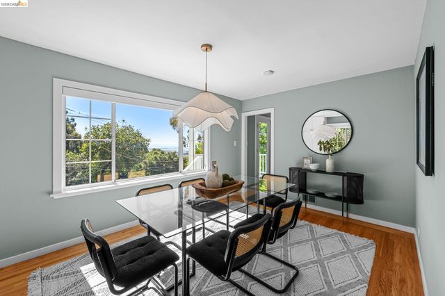 765 San Diego Rd, Berkeley, CA 94707