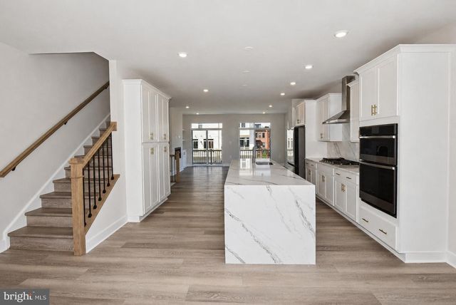 42126 HAZEL GROVE TER, Brambleton, VA 20148