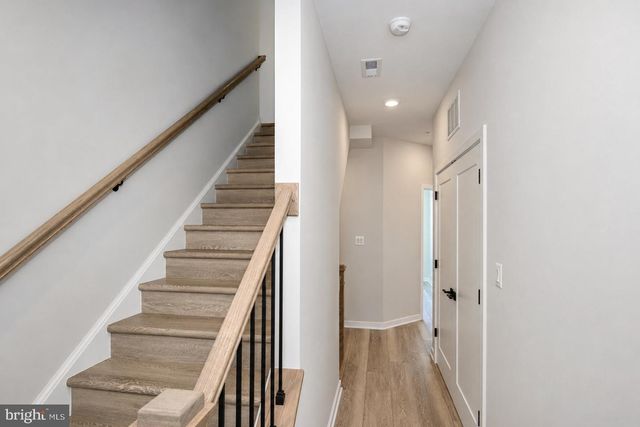 42126 HAZEL GROVE TER, Brambleton, VA 20148