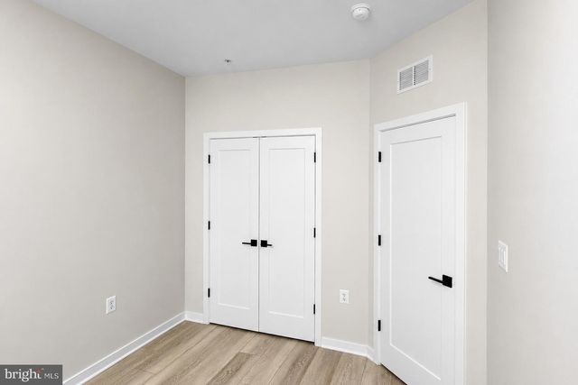 42126 HAZEL GROVE TER, Brambleton, VA 20148