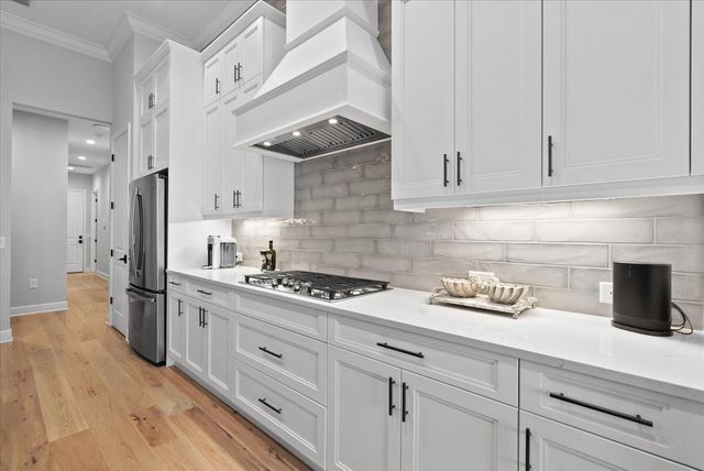 6353 ISLA DEL RAY AVENUE, Sarasota, FL 34240